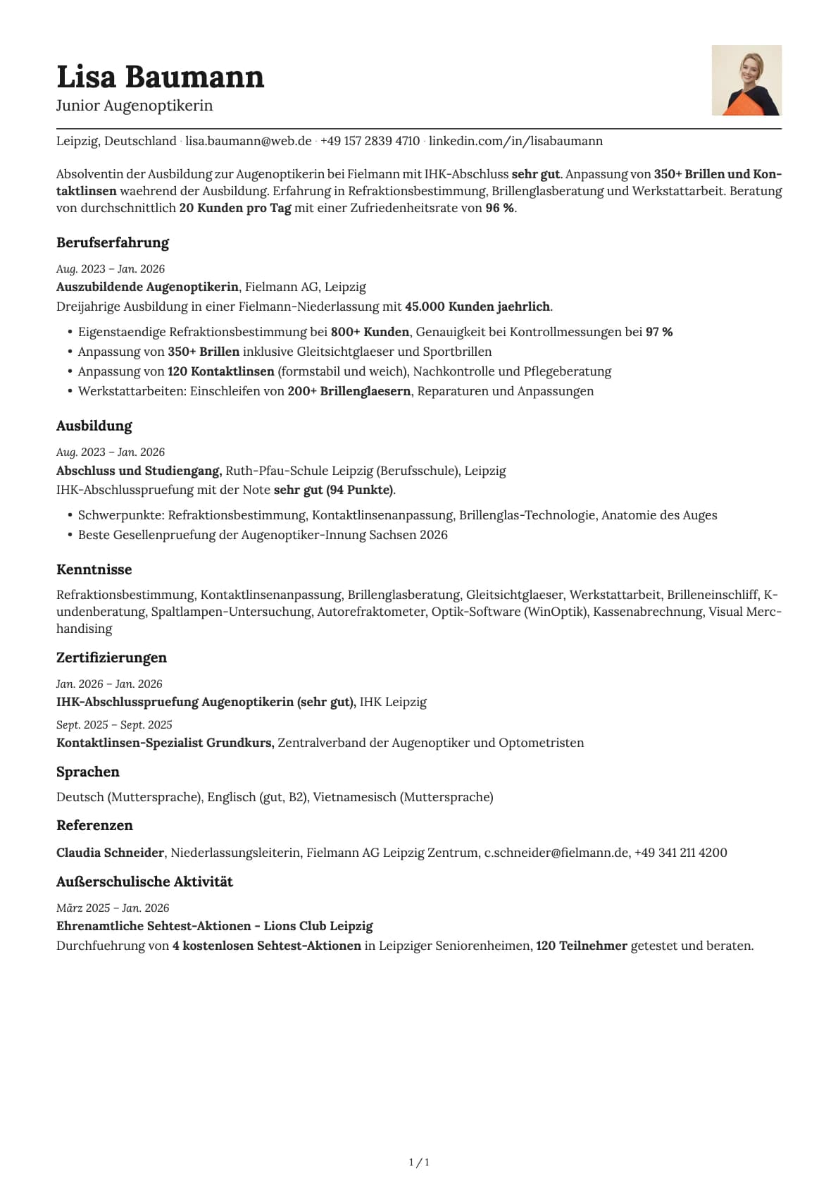 Junior Augenoptikerin resume example
