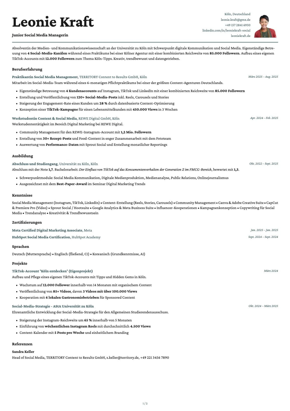 Junior Social Media Manager resume example