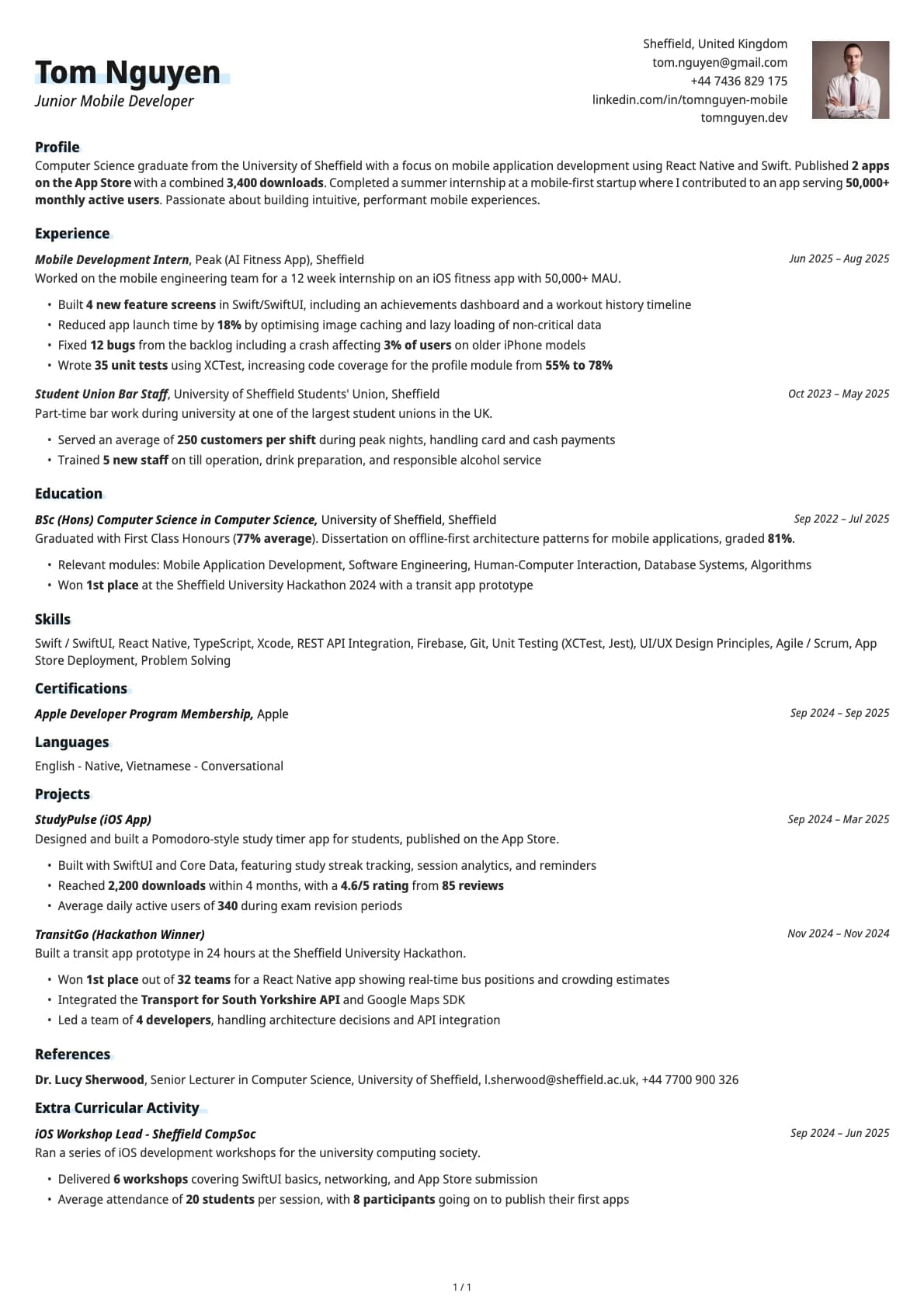 Junior Mobile Developer resume example
