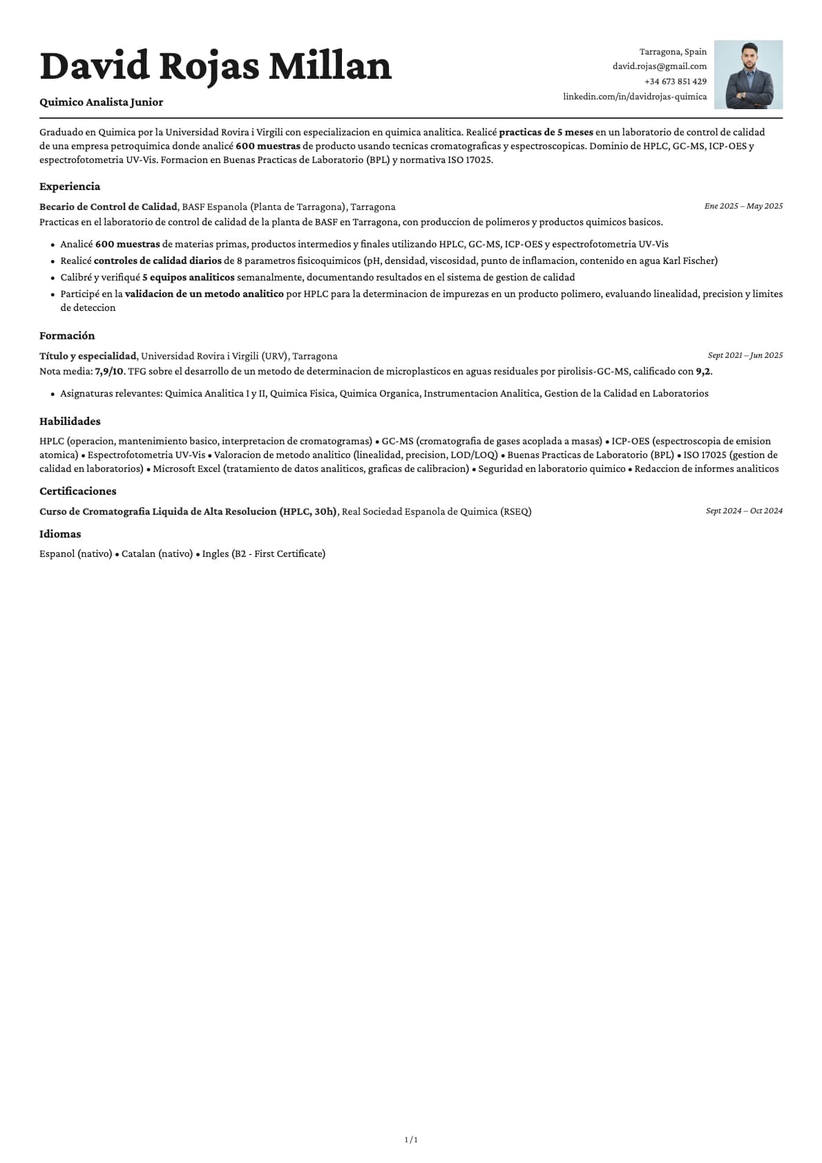 Químico Analista Junior resume example