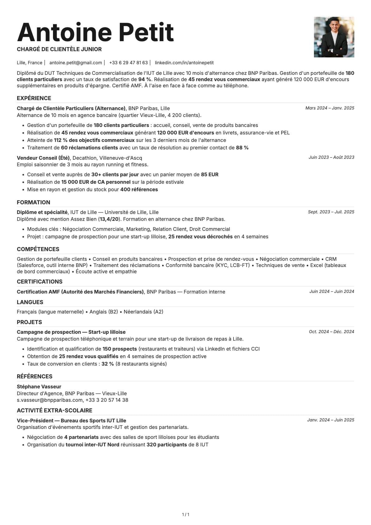 Chargé de Clientèle Junior resume example