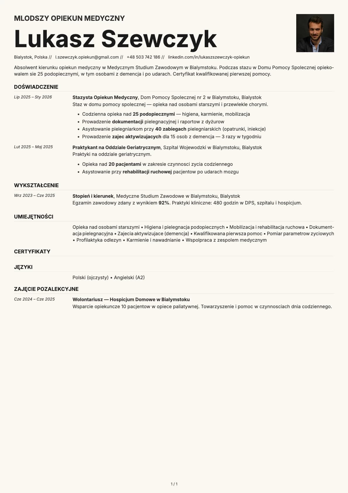 Mlodszy Opiekun Medyczny resume example