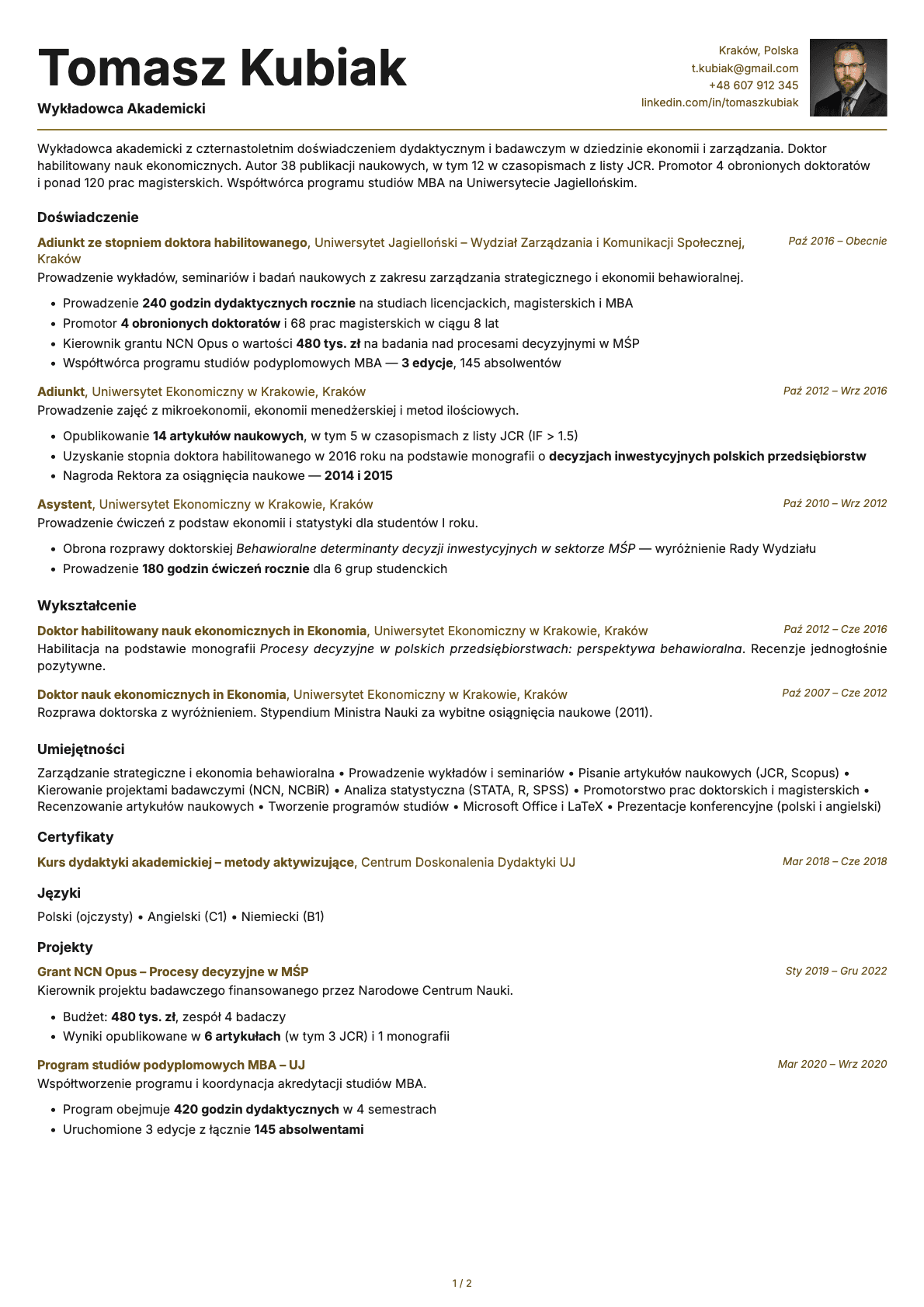 Wykładowca Akademicki resume example