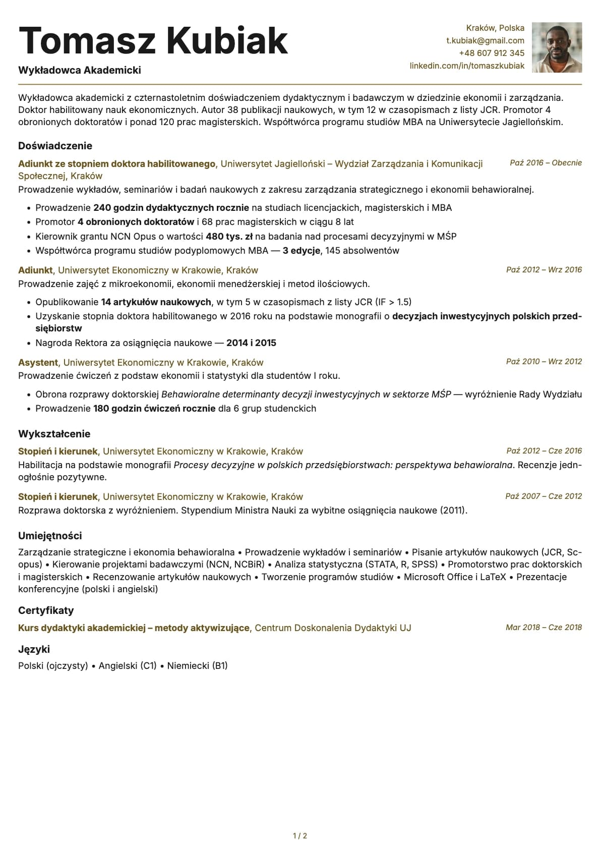 Wykładowca Akademicki resume example