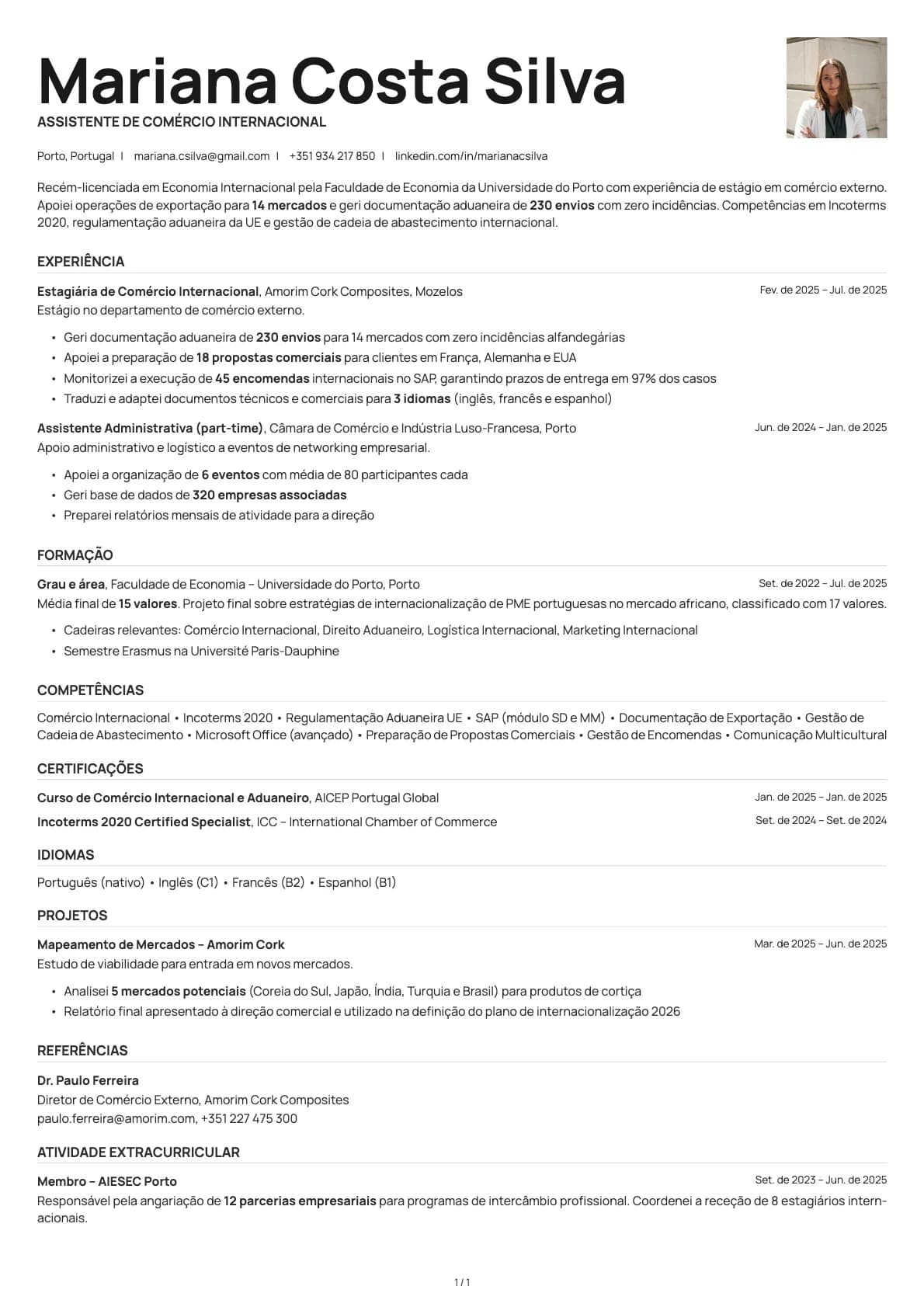 Assistente de Comercio Internacional resume example