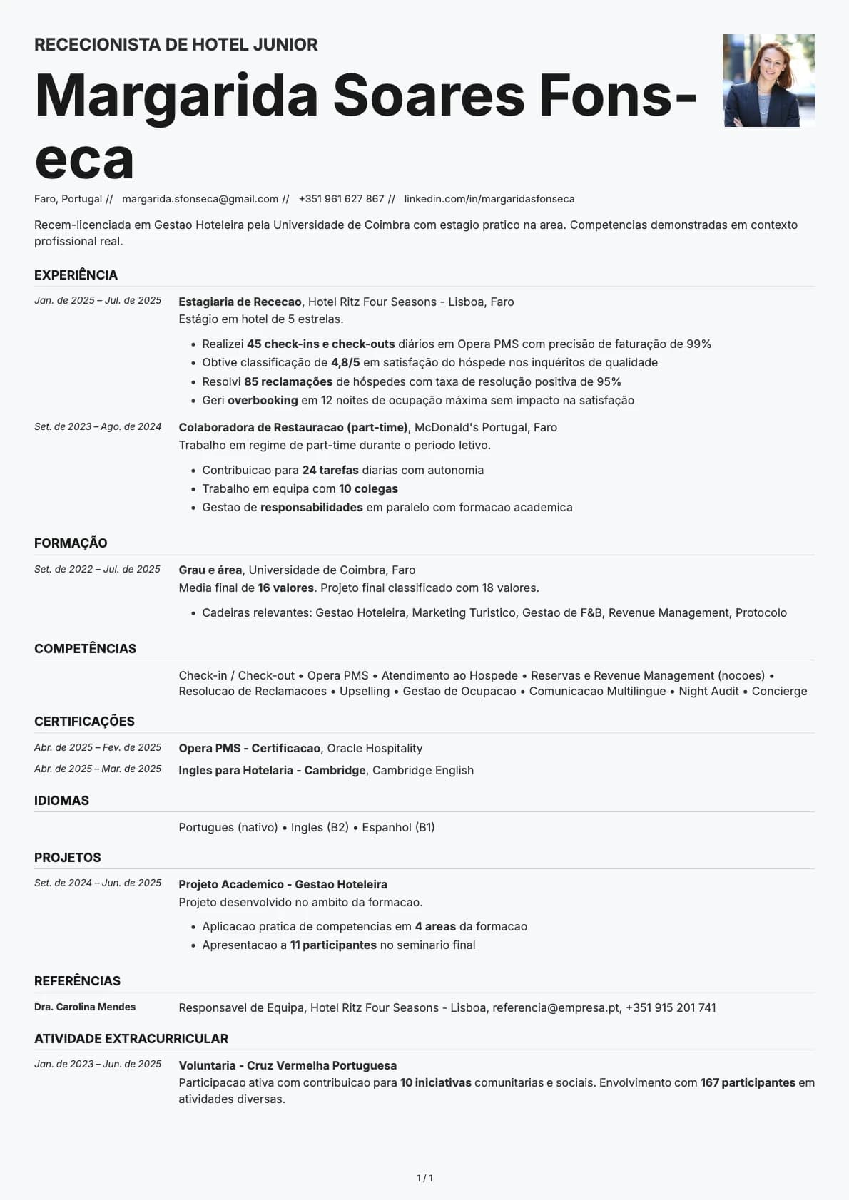 Rececionista de Hotel Junior resume example