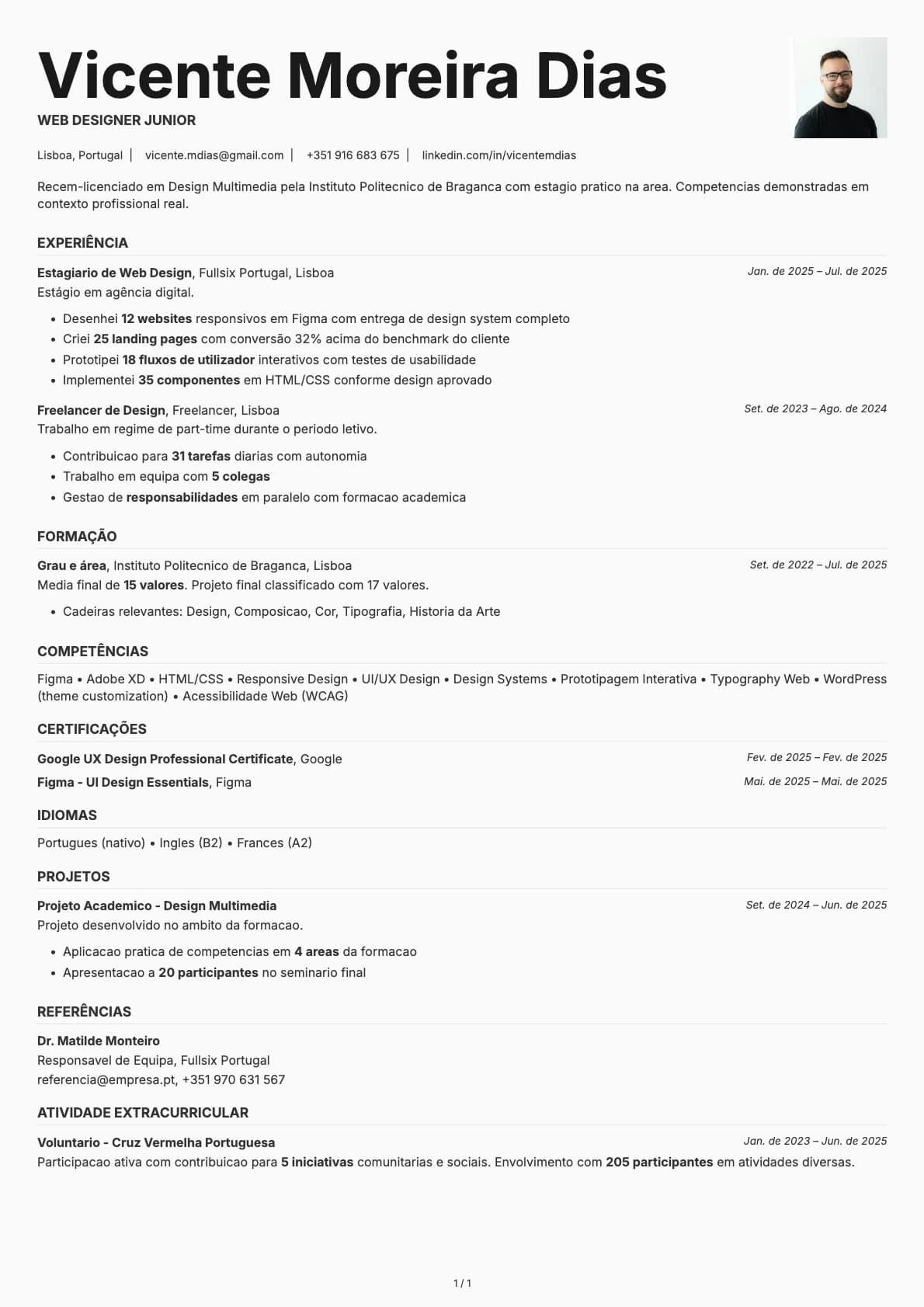 Web Designer Junior resume example