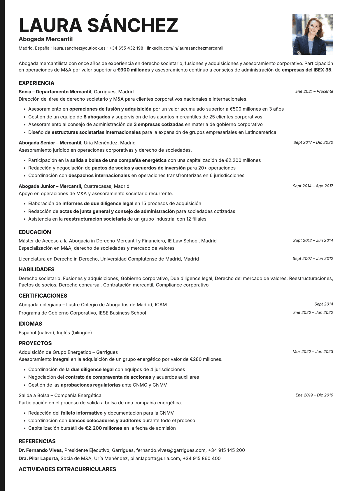 Bold Edge Photo resume template preview