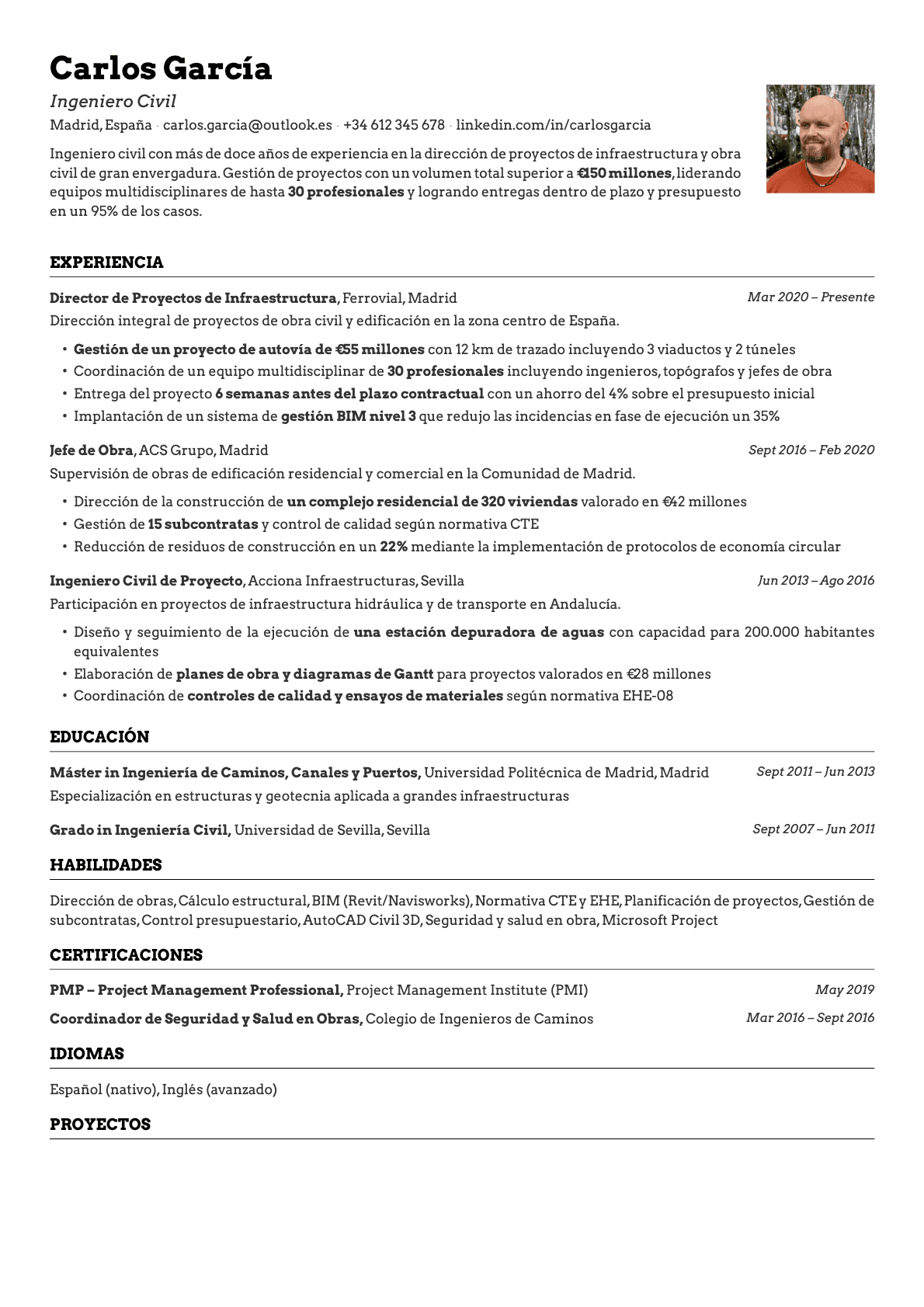 Emerald Photo resume template preview