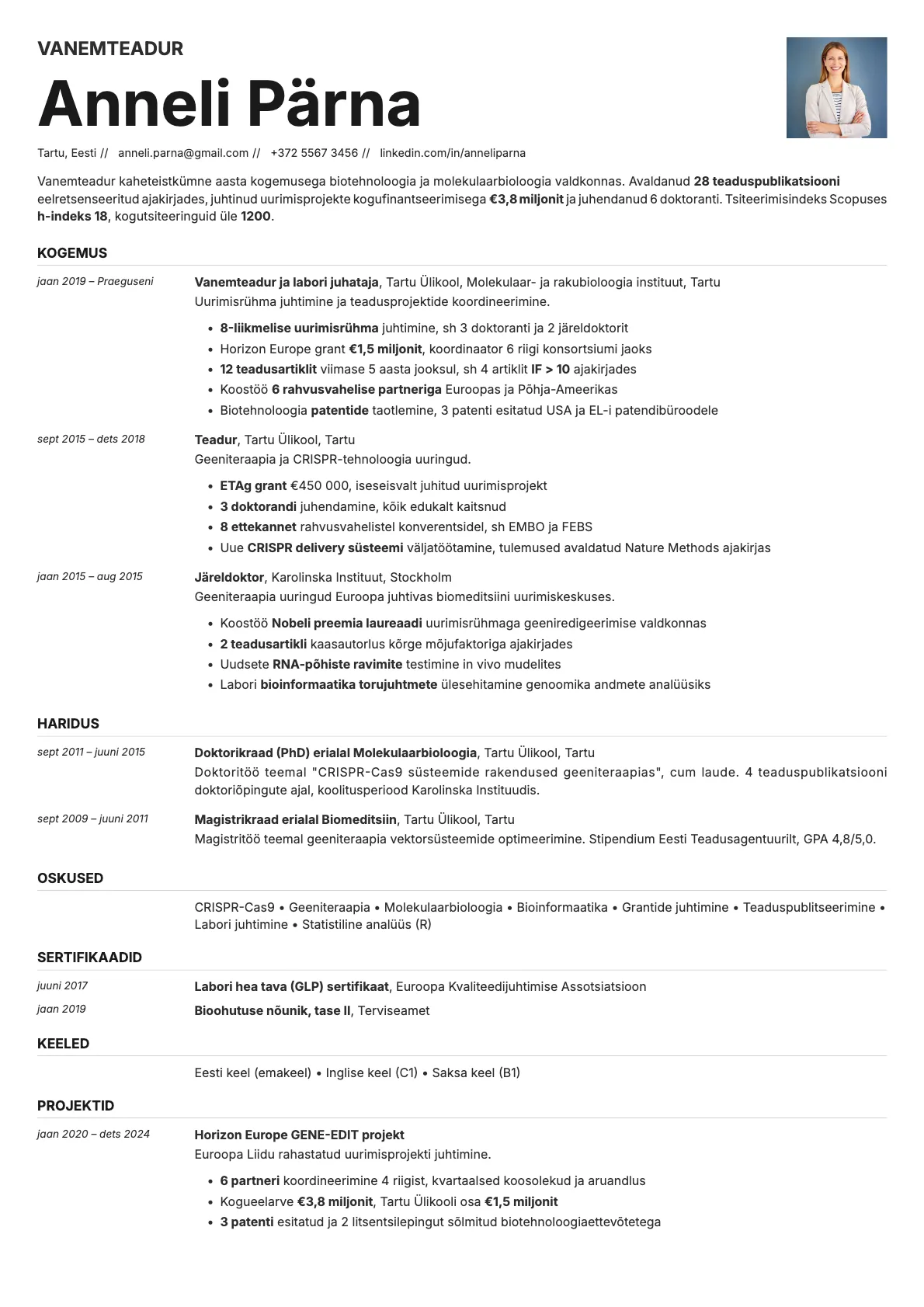 Zinc Photo resume template preview