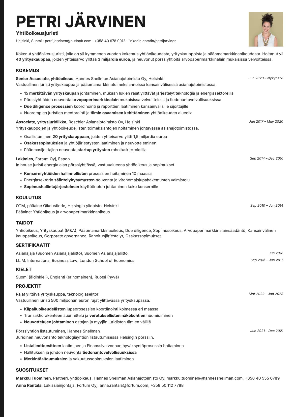 Bold Edge Photo resume template preview