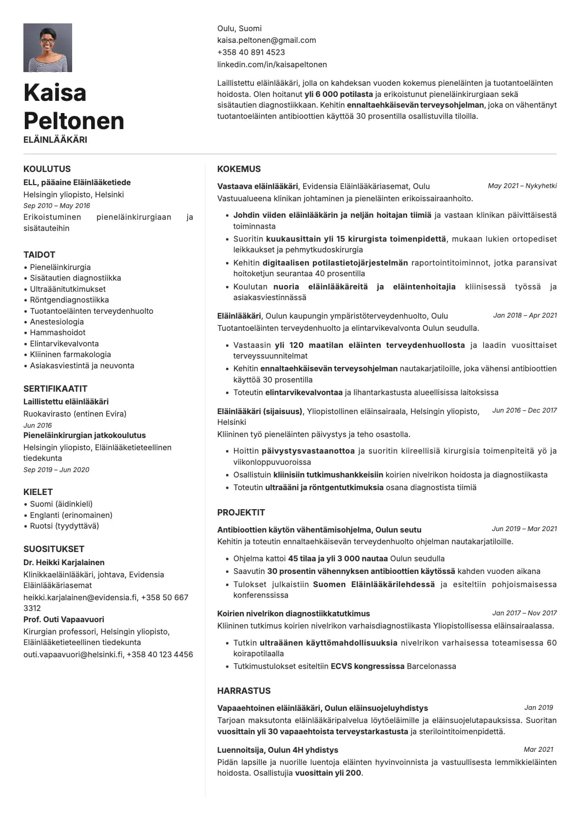 Obsidian Photo resume template preview