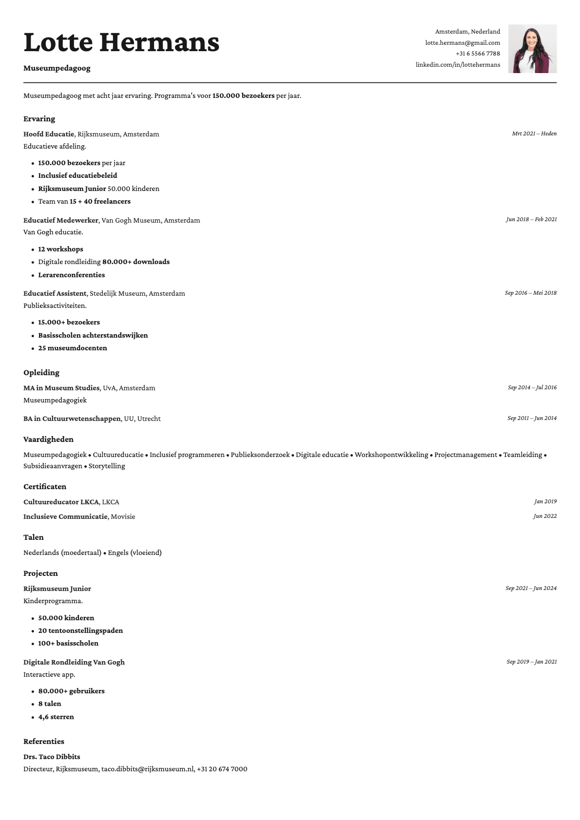 Cobalt Photo resume template preview