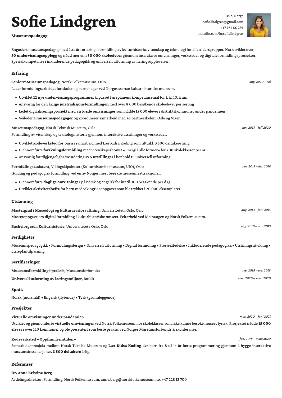 Cobalt Photo resume template preview