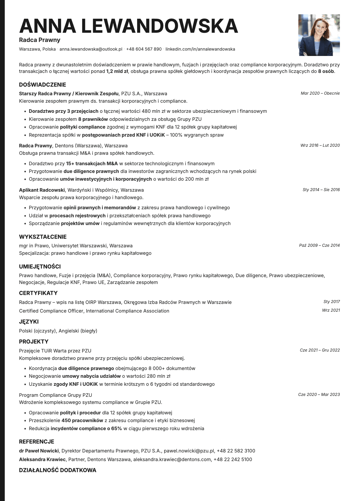 Bold Edge Photo resume template preview