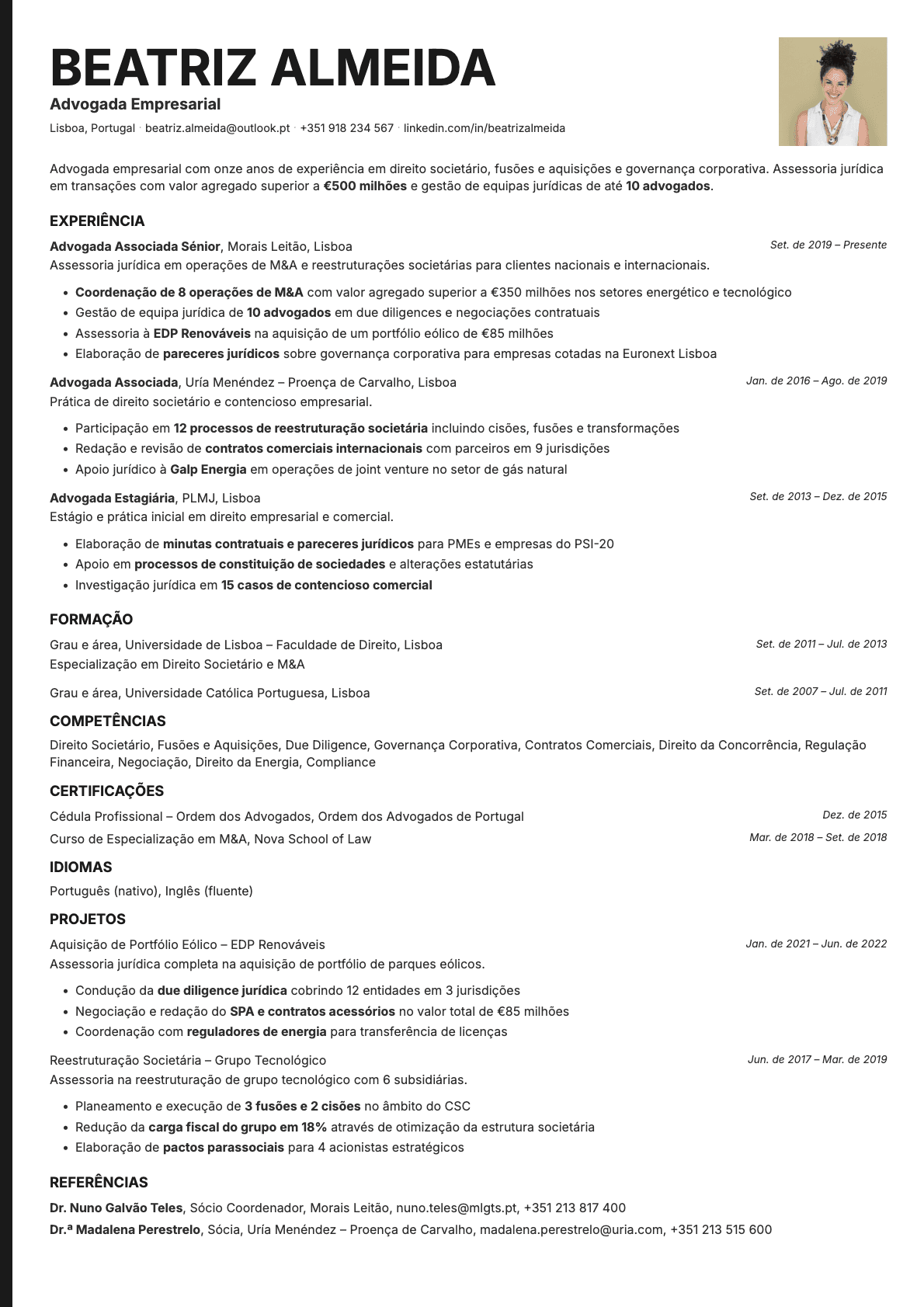Bold Edge Photo resume template preview