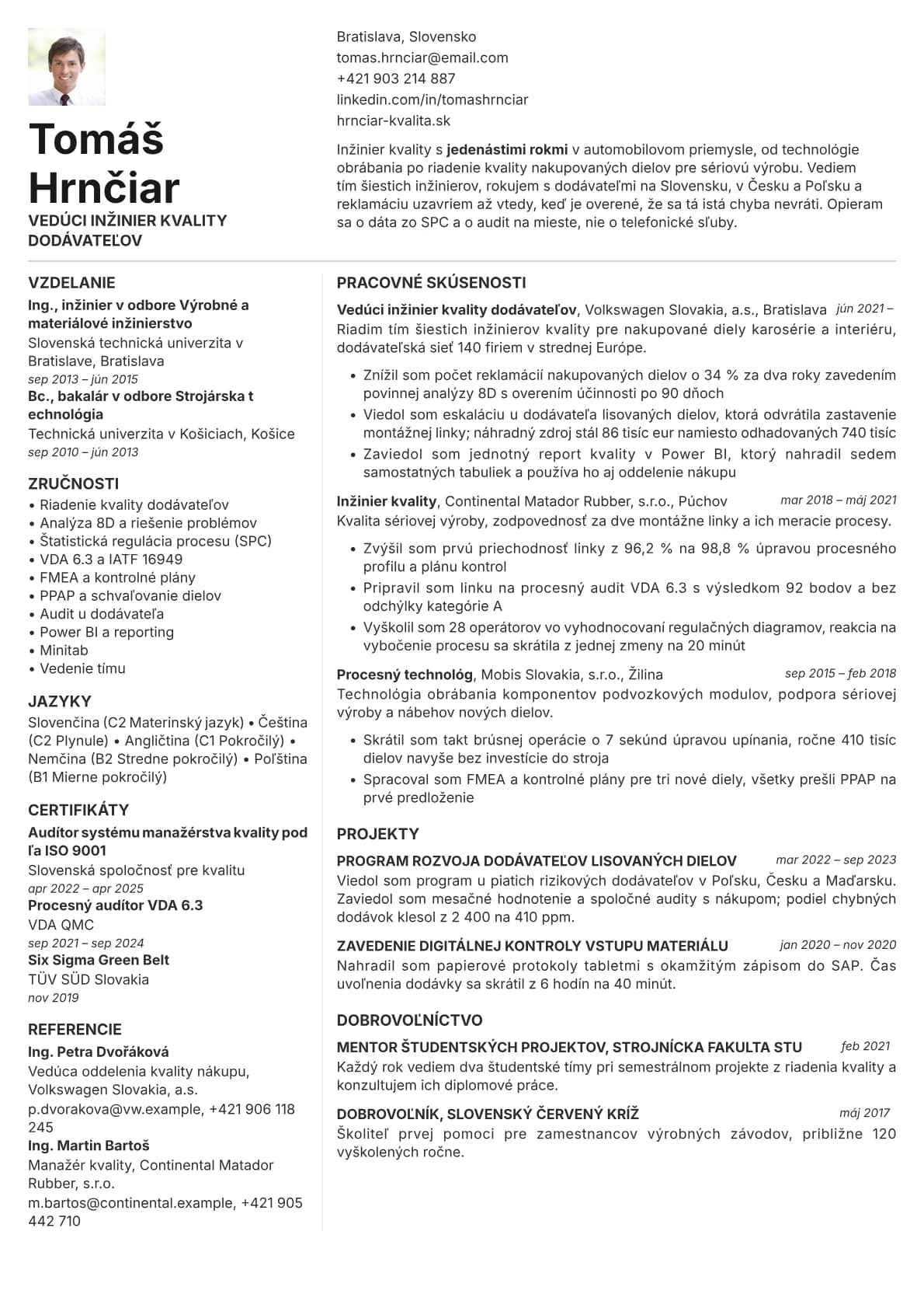 Obsidian Photo resume template preview