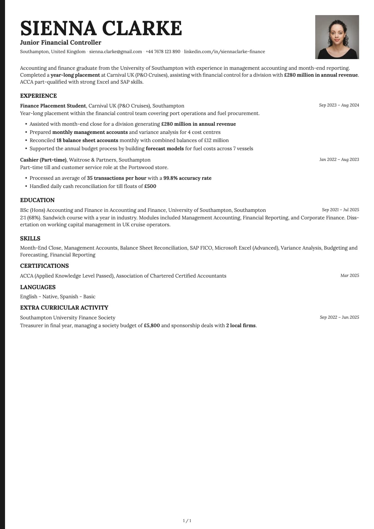 Junior Financial Controller resume example