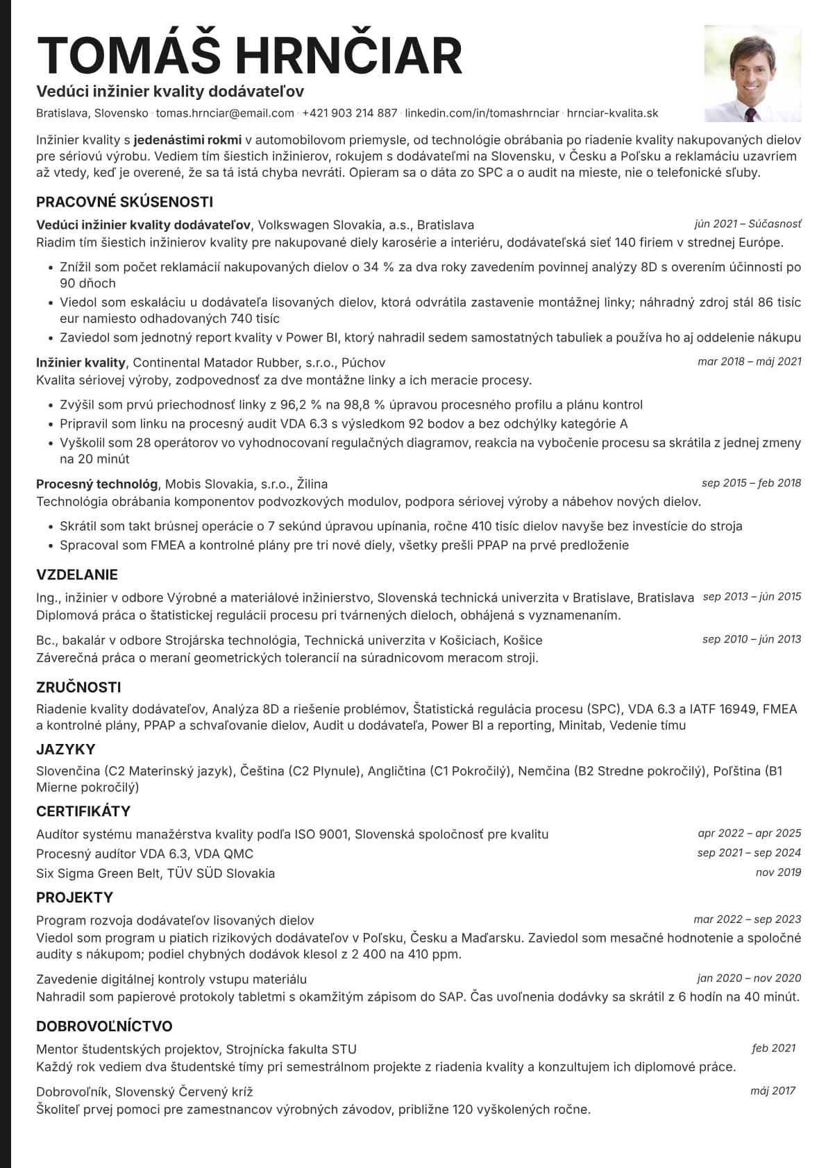 Bold Edge Photo resume template preview
